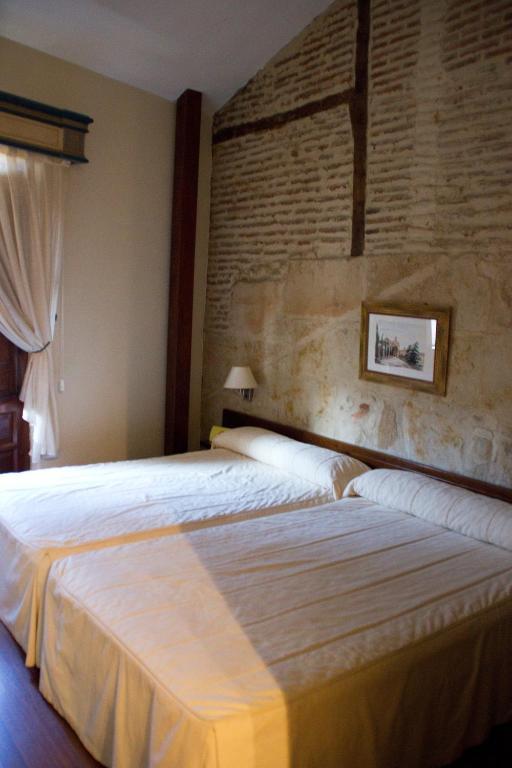 Hotel Microtel Placentinos Salamanca Rum bild