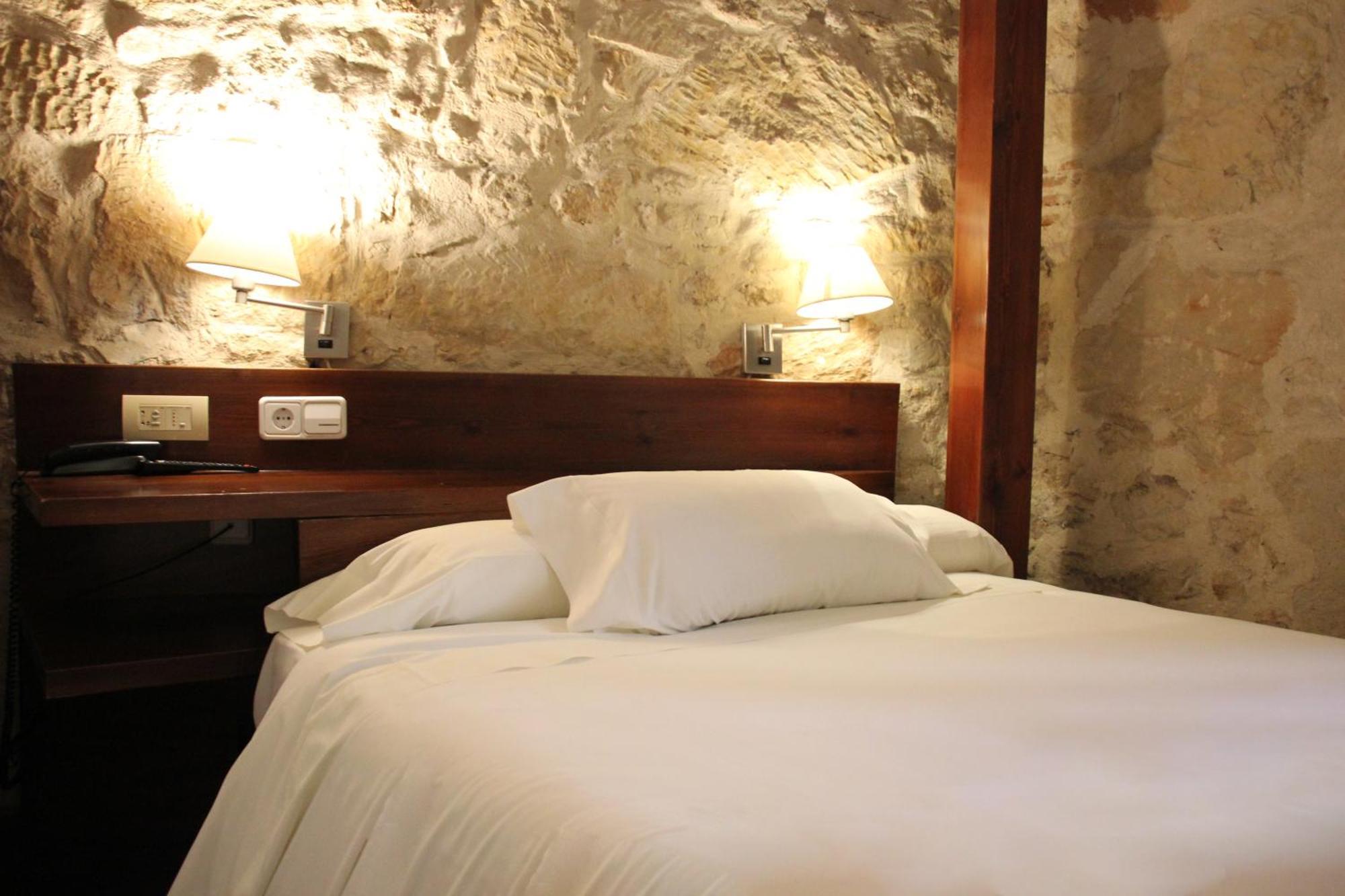 Hotel Microtel Placentinos Salamanca Exteriör bild